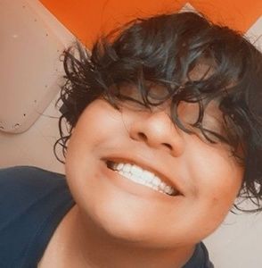 Meet your Posher, Julio